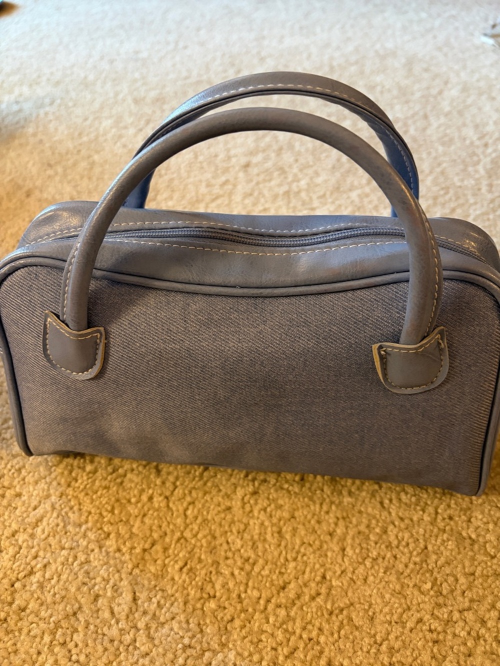 Est’ee Lauder Light Blue Canvas and Faux Leather Makeup Bag with Handles